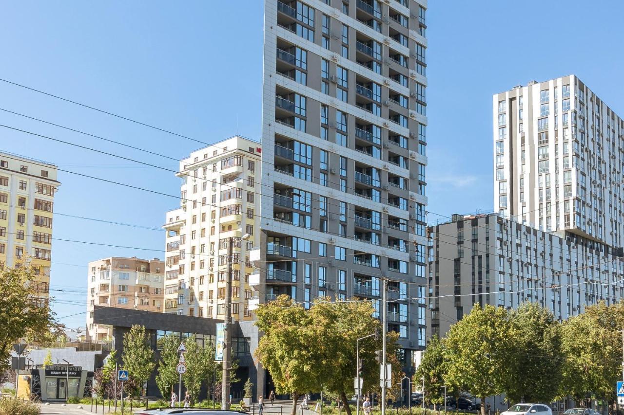 77 Views Apartments By Inshi Lviv Exterior photo